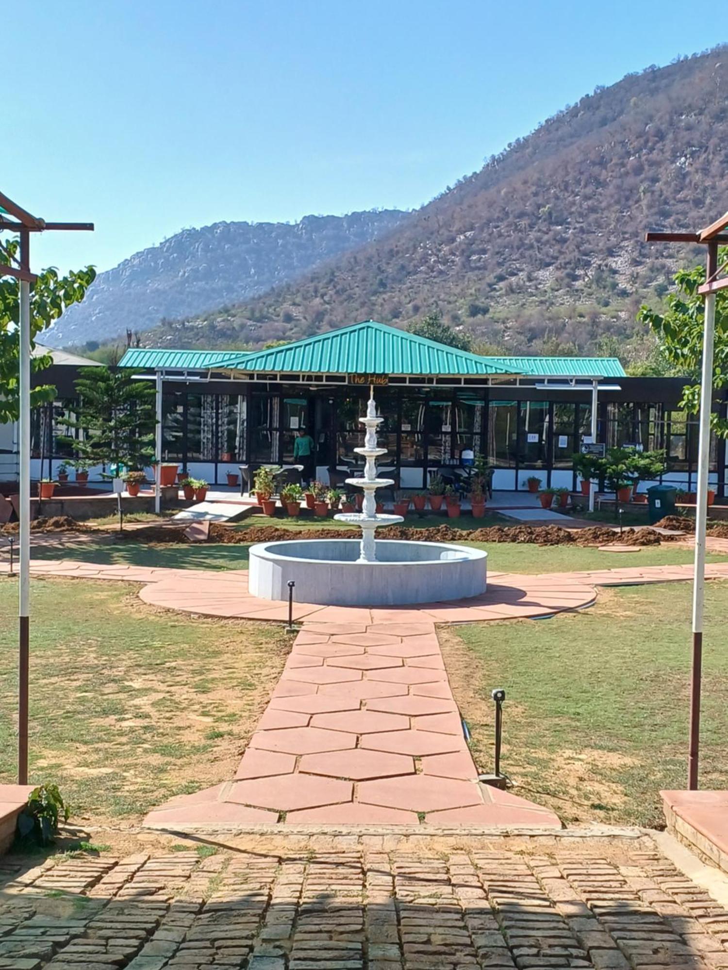 אלוואר Shivir Aranya - Wilderness Resort מראה חיצוני תמונה